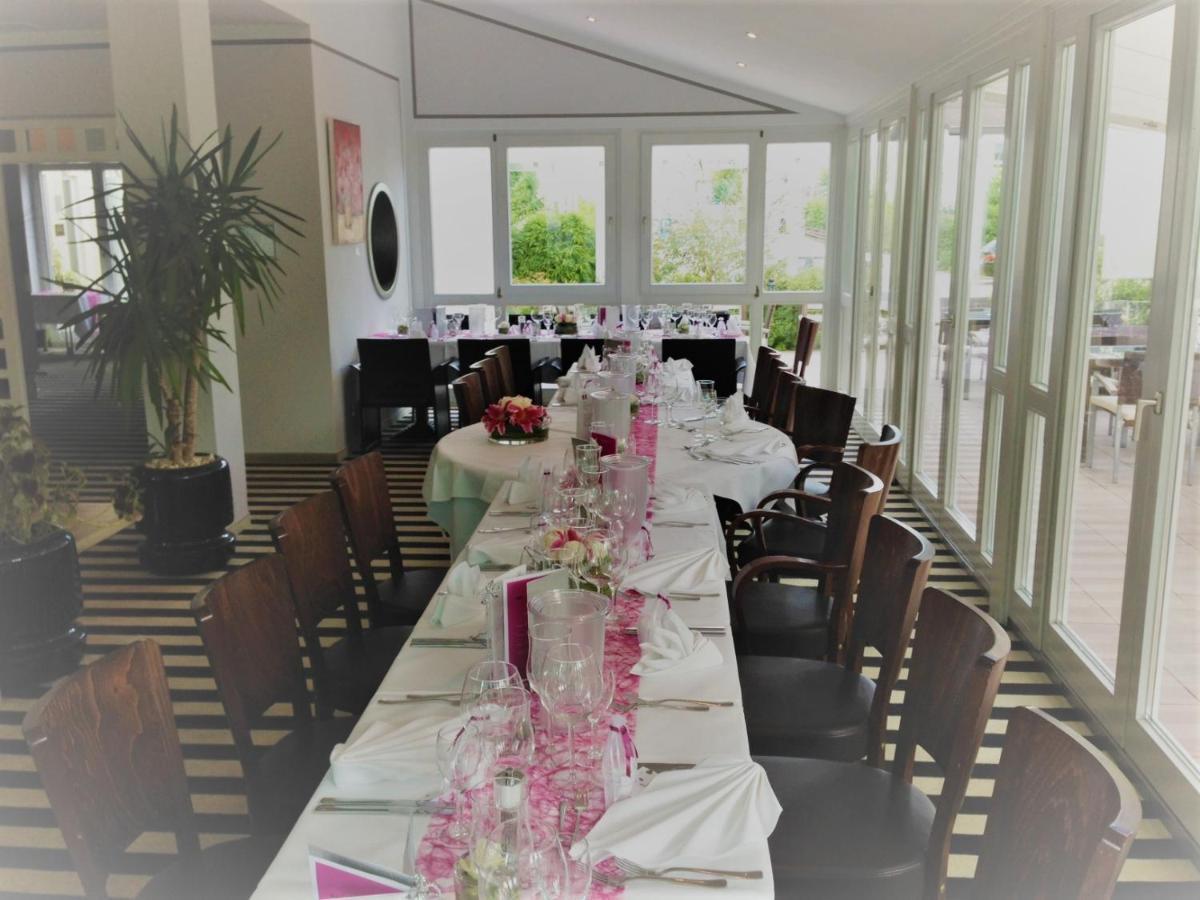 Hotel Ambiente Walldorf วัลล์ดอร์ฟ ภายนอก รูปภาพ